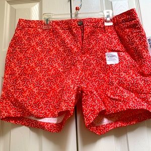 NWT womens red starry shorts
